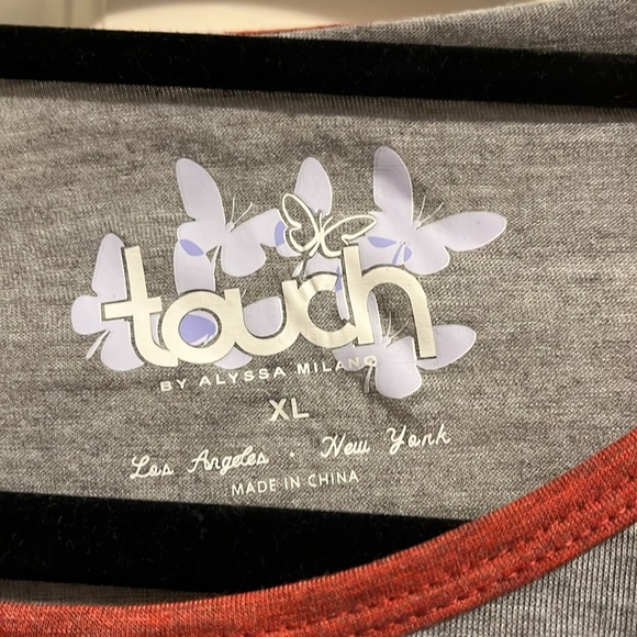 NWT Ladies XL Cincinnati Reds tshirt - Picture 4 of 4